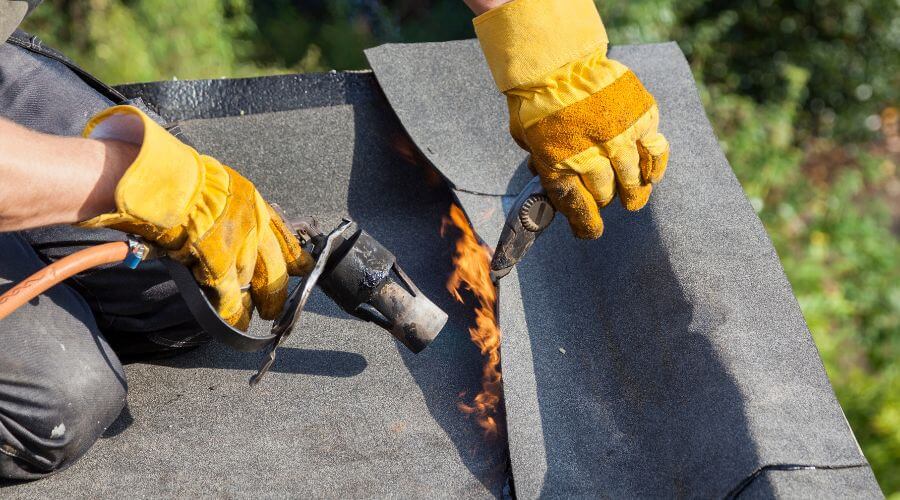 Professional flood damage restoration services in Henlawson, WV